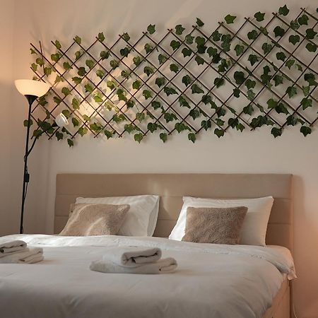 Victoria Avenue Apartments บูคาเรสต์ ภายนอก รูปภาพ