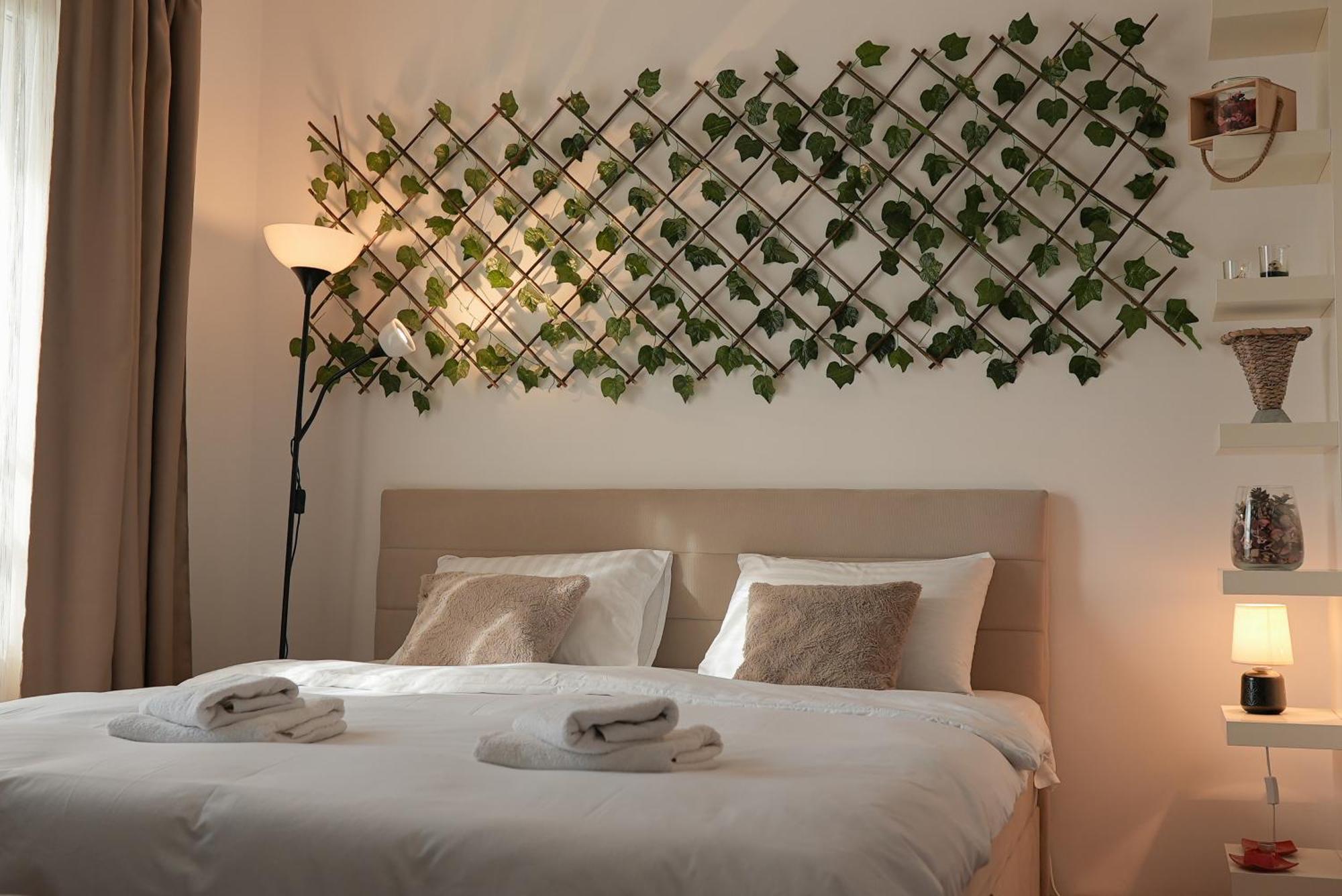 Victoria Avenue Apartments บูคาเรสต์ ภายนอก รูปภาพ